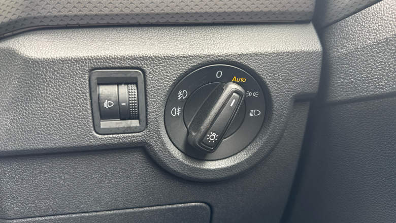 Volkswagen T-Cross 1.0 TSI 110 Active 5dr DSG Petrol Estate